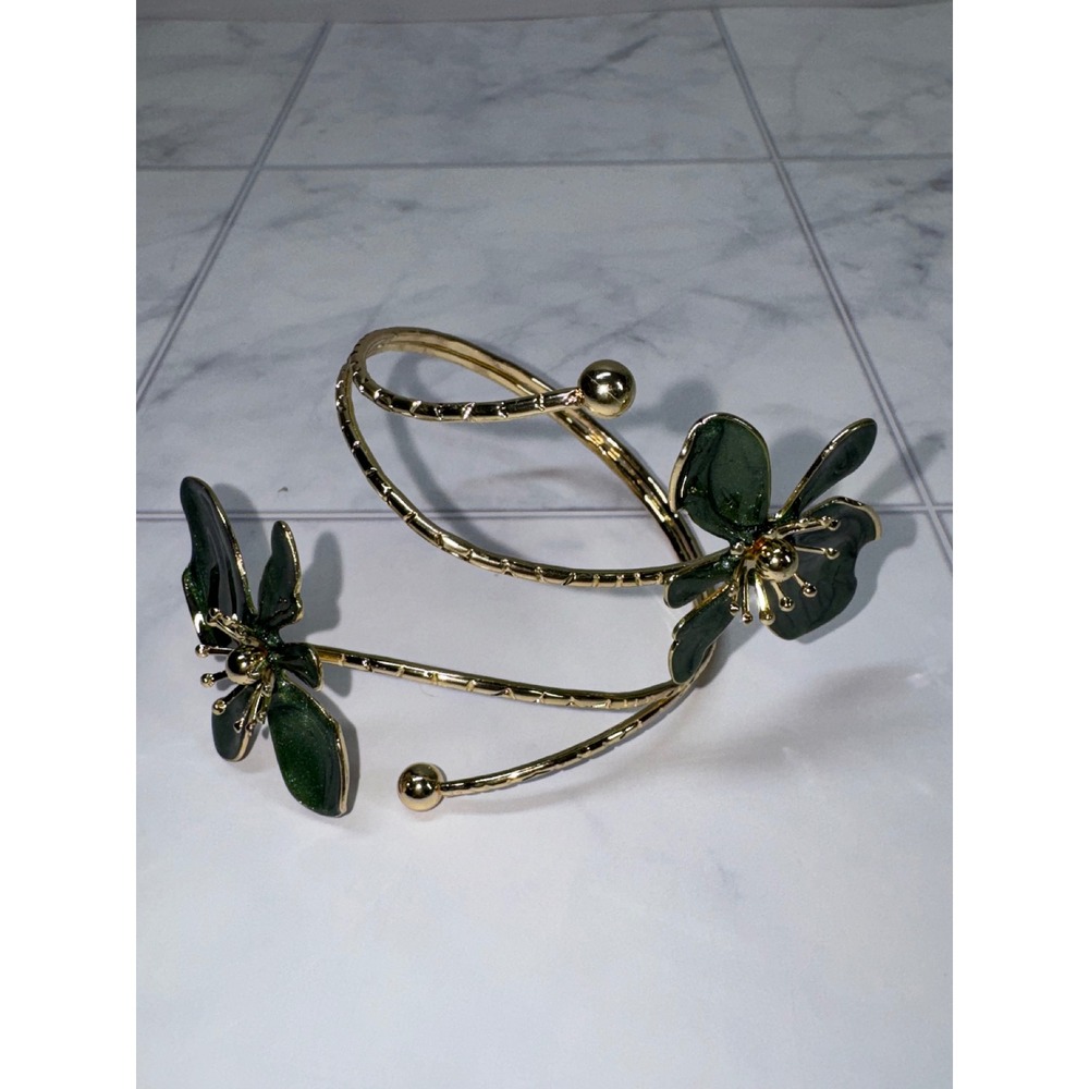 Gold Green Enamel Flower Spiral Upper Arm Cuff Bracelet Adjustable Floral New